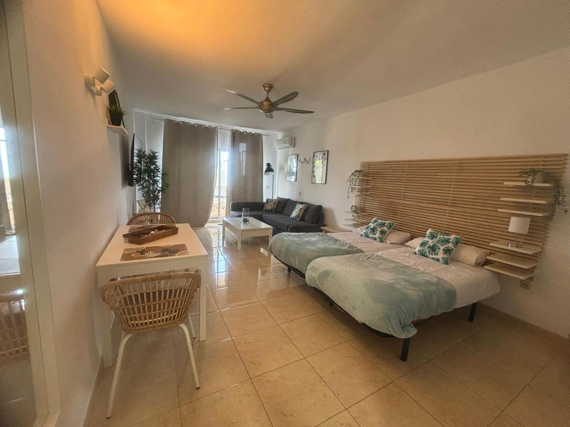 Apartamentos Benalbeach By Benalnova Benalmadena Ngoại thất bức ảnh