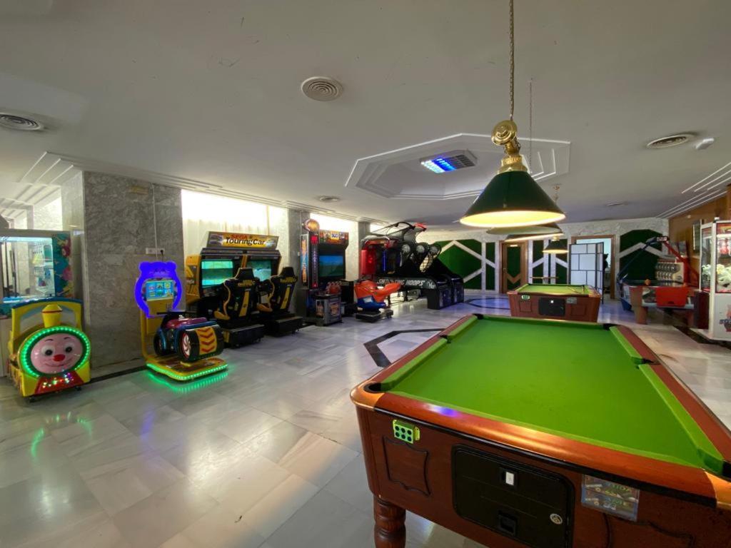Apartamentos Benalbeach By Benalnova Benalmadena Ngoại thất bức ảnh